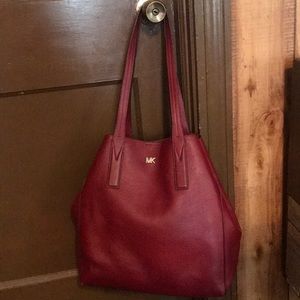 Michael kors tote